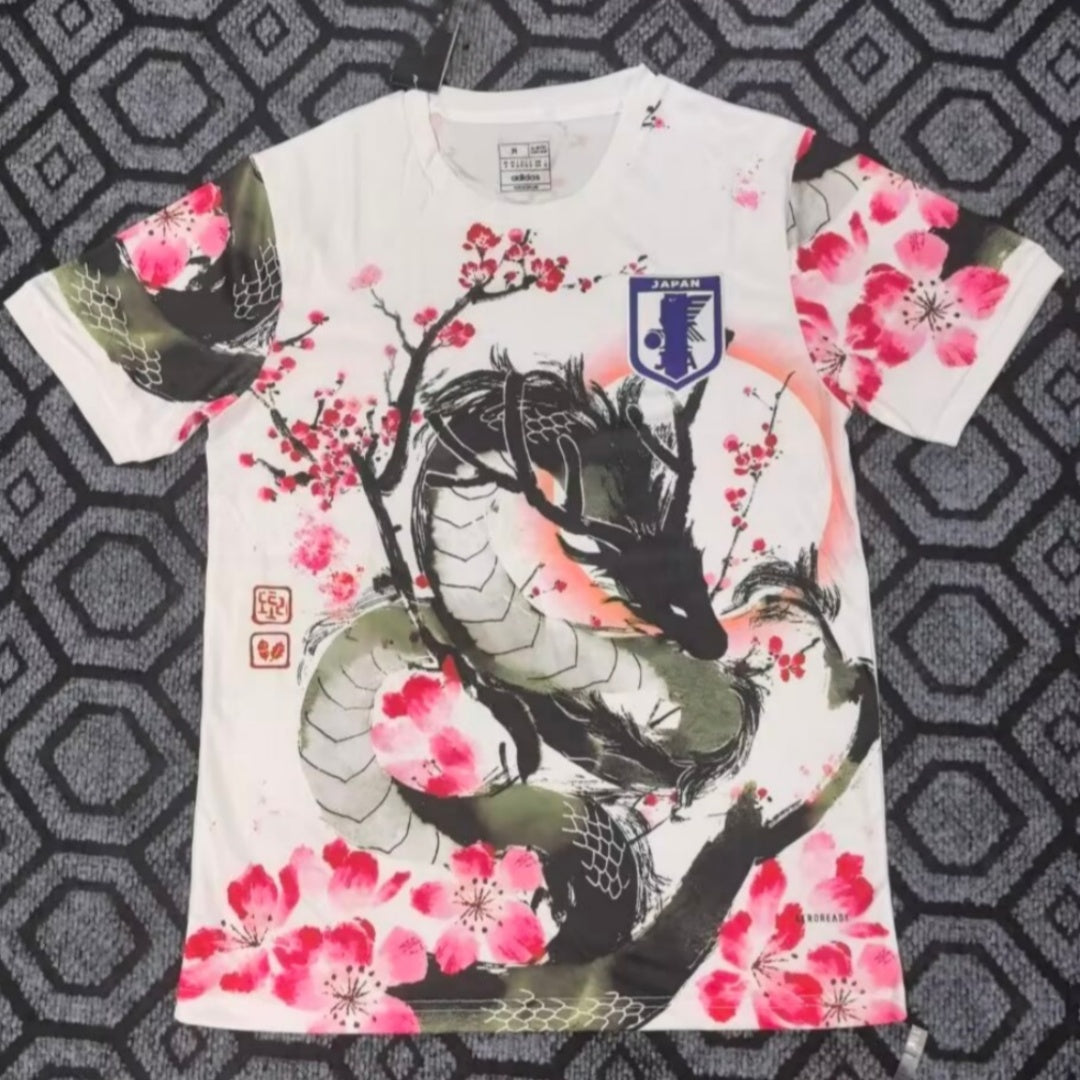 Camiseta especial de anime japonés con dragón rosa, talla 25/26.