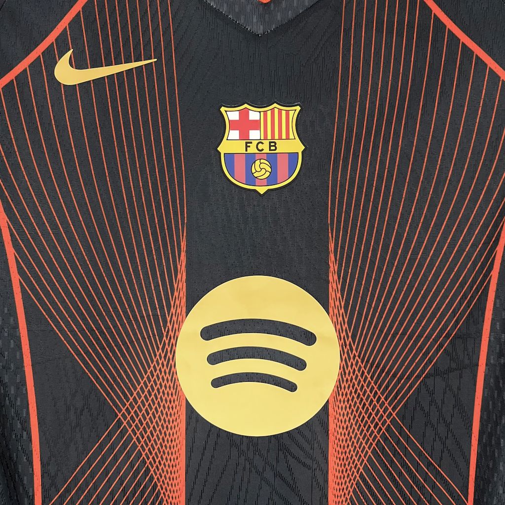 Camiseta especial negra/naranja del FC Barcelona 2025/26