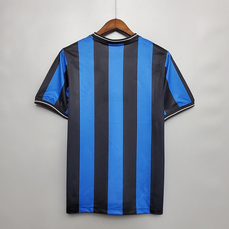 Camiseta retro del Inter de Milán 2010
