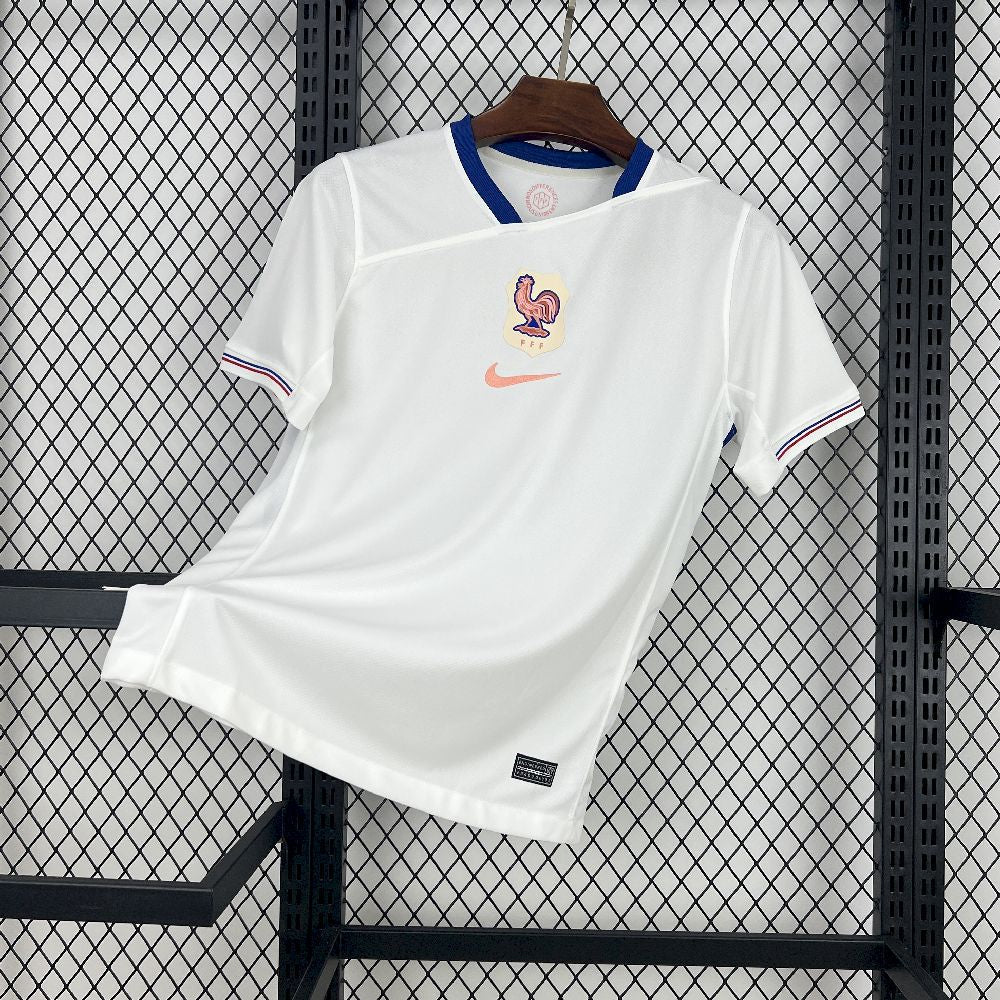 Equipación visitante de la selección femenina de Francia 2025/26