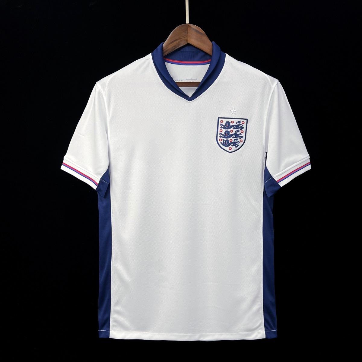 Equipación local de Inglaterra 2023/24