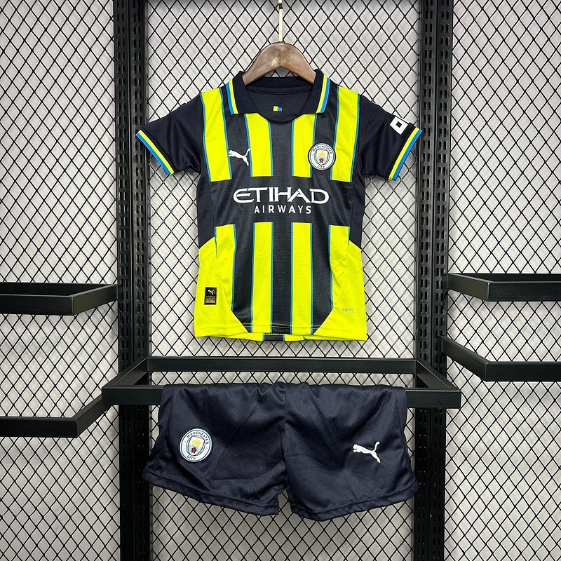 Equipación infantil del Manchester City para la temporada 24/25
