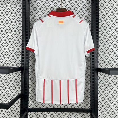 Camiseta local del Girona 2025/26
