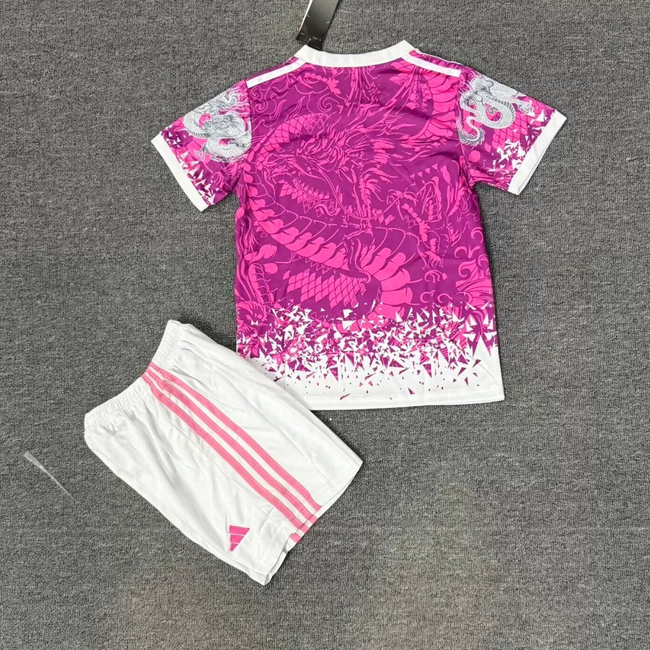 Conjunto infantil especial rosa del Real Madrid 25/26