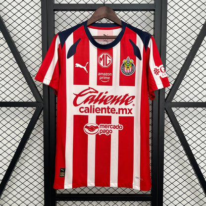 Camiseta local de Chivas 2025/26