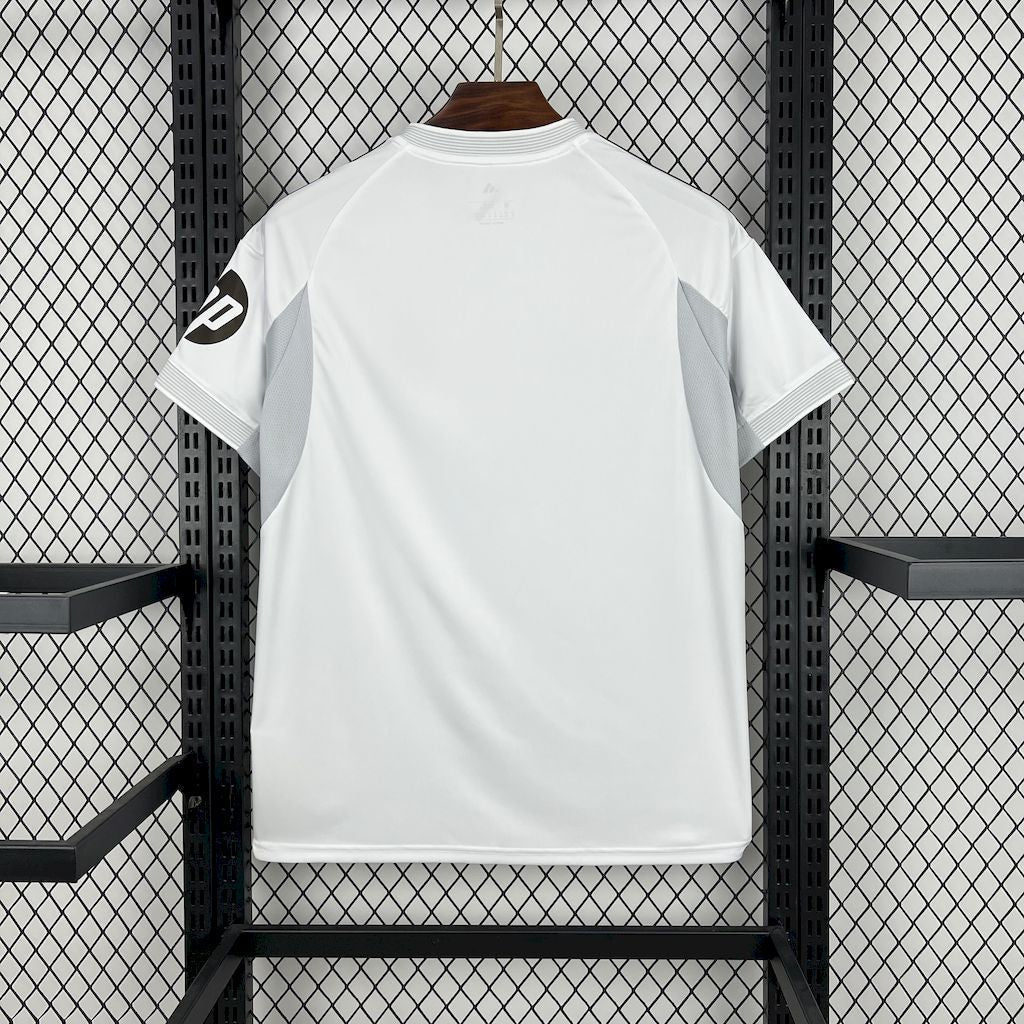 Camiseta del Real Madrid para la temporada 2025/26