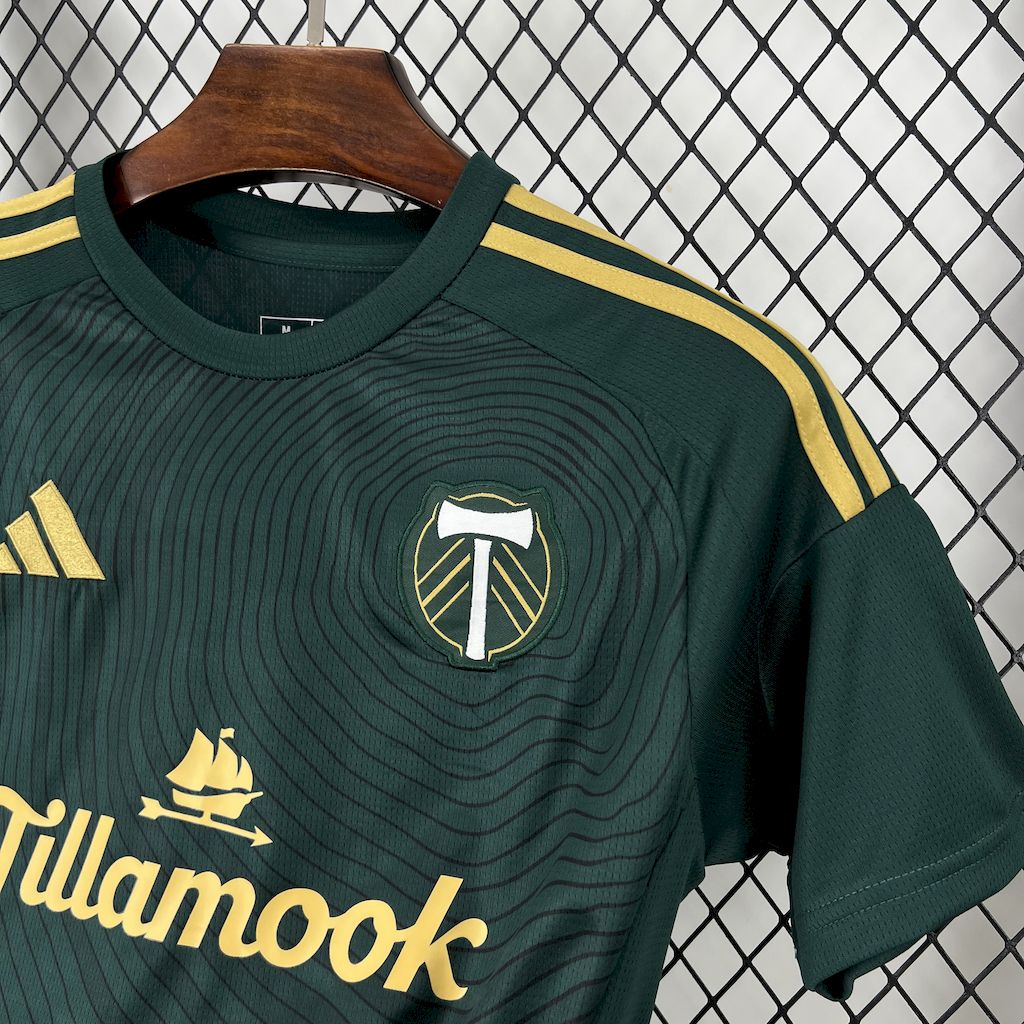 Camiseta local de los Portland Timbers para la temporada 2025/26