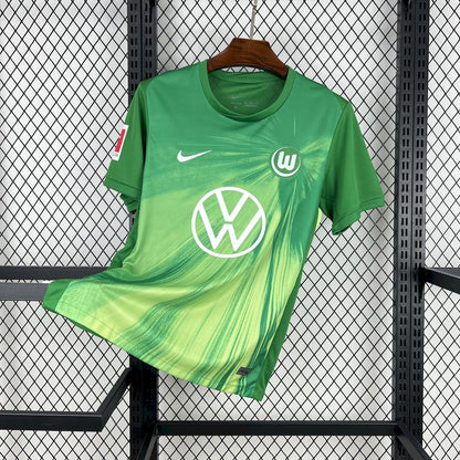 Camiseta local del Wolfsburg 2025/26