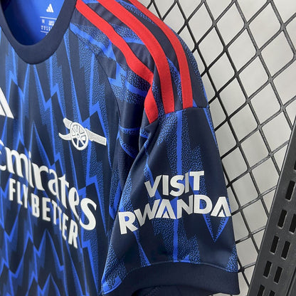 Camiseta de visitante del Arsenal 2025/26