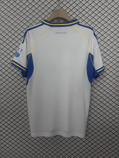 Jersey del Leeds 25/26