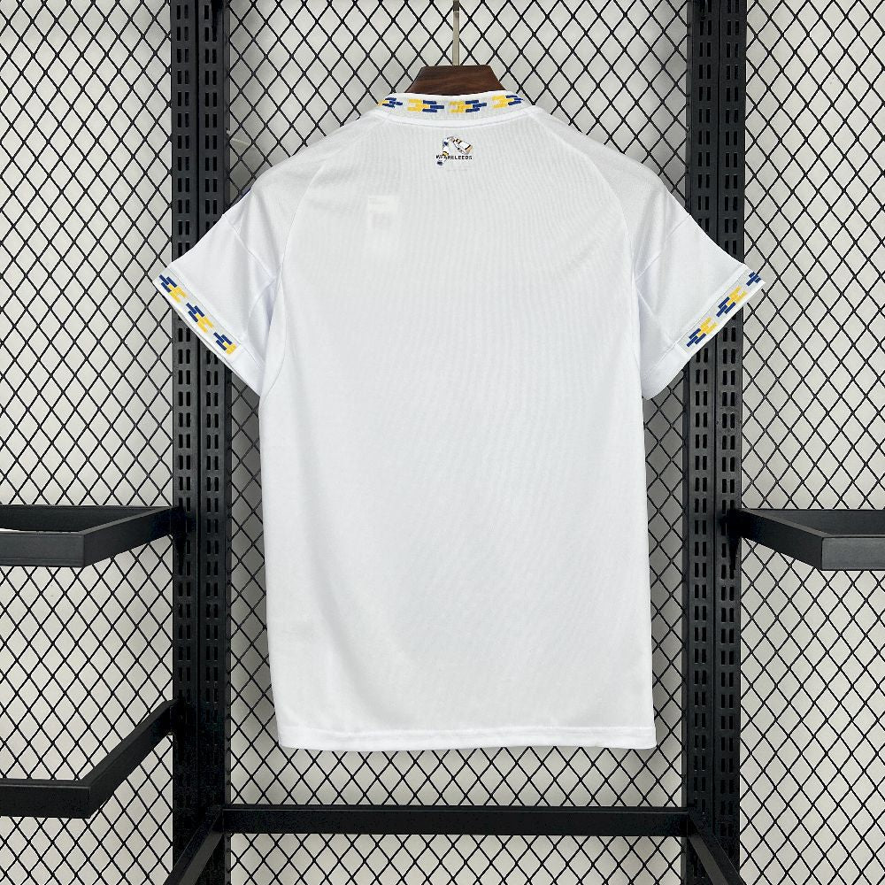 Camiseta local del Leeds United F.C. 2025/26