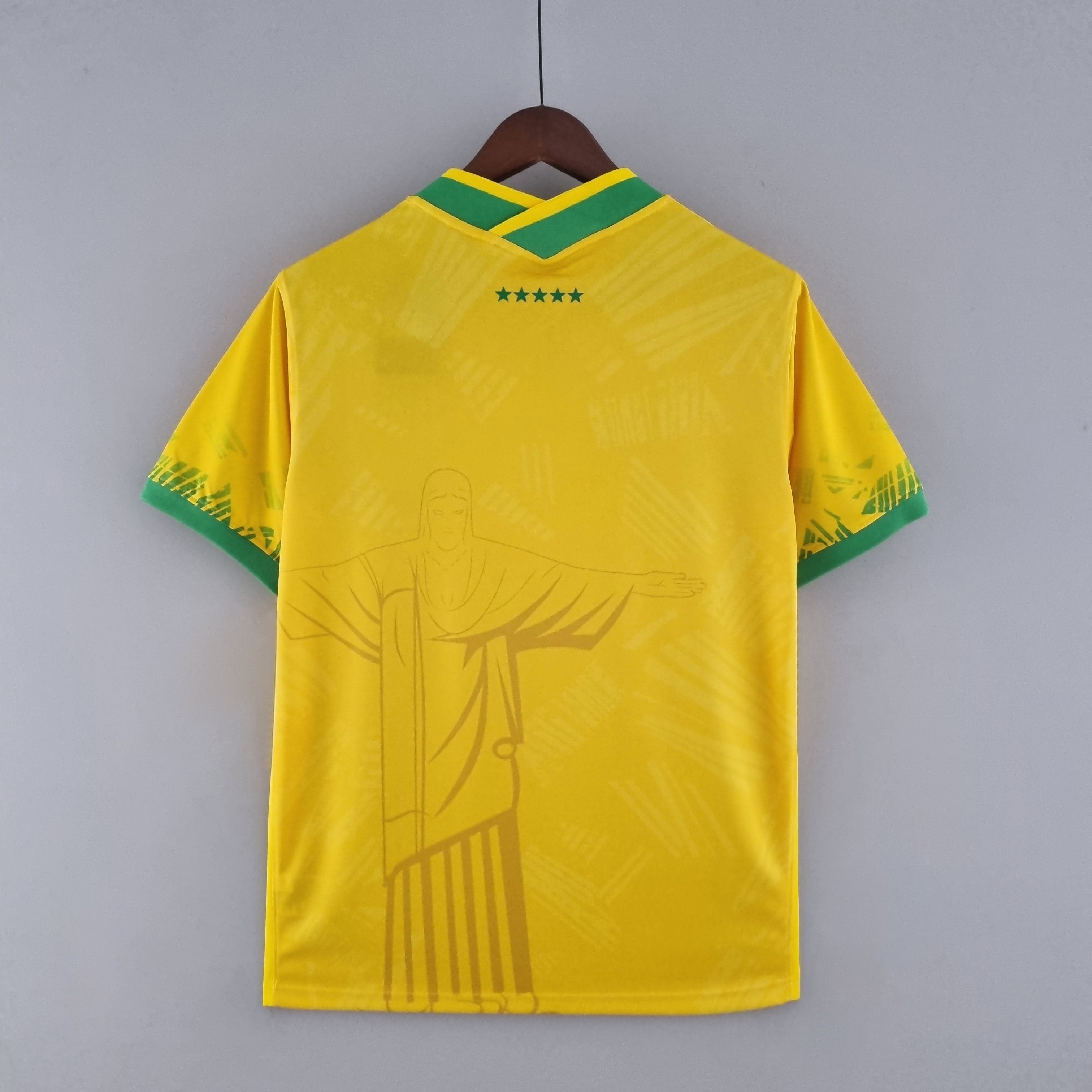 Camiseta amarilla edición especial de Brasil 2022