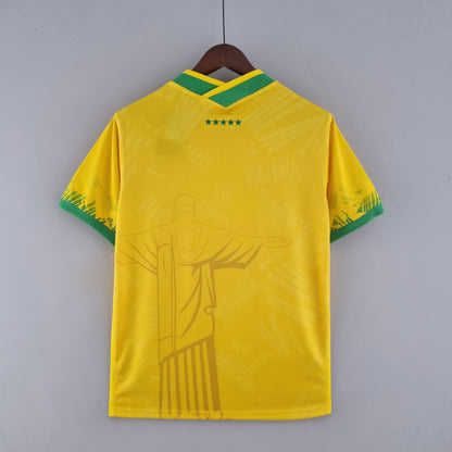 Camiseta amarilla edición especial de Brasil 2022