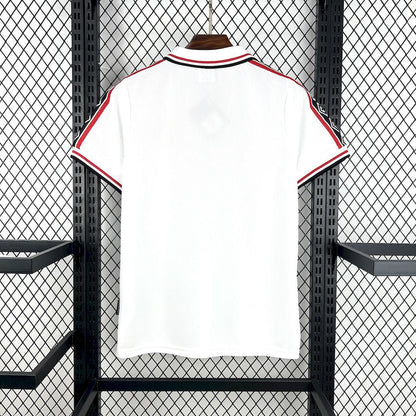 Camiseta retro de visitante del Manchester United 1998/99