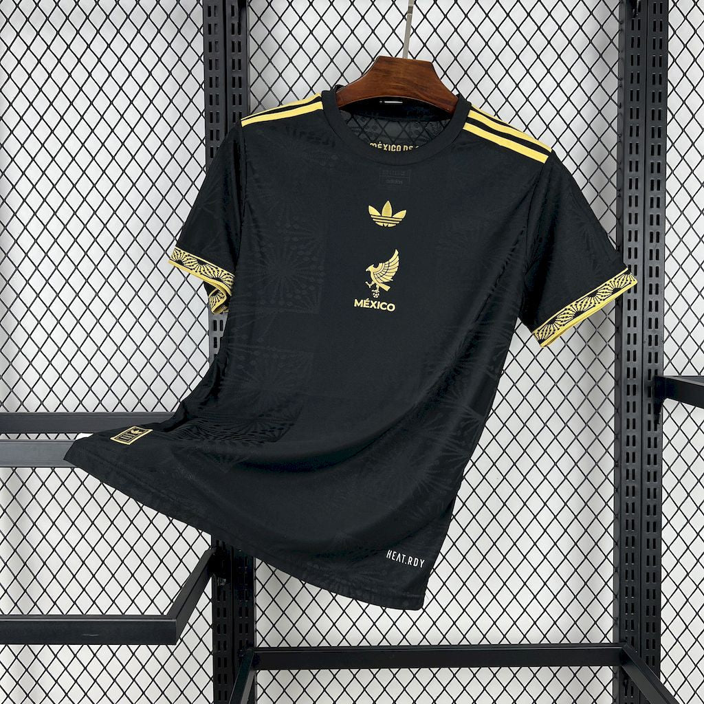 Camiseta dorada y negra de México 2025/26