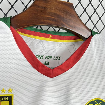 Tercera equipación de Camerún para la Copa Africana de Naciones 2025