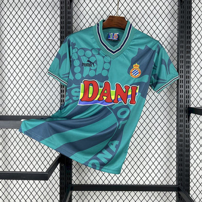 Tercera equipación retro del RCD Barcelona 1996/97