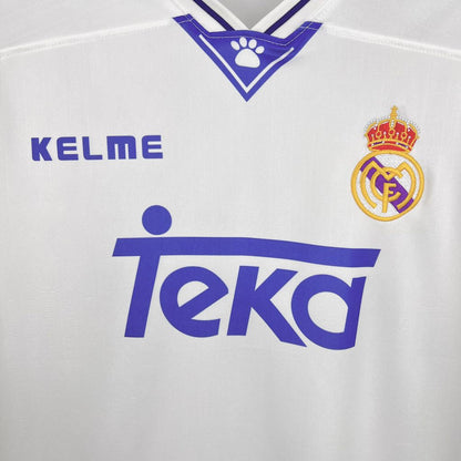 Camiseta retro del Real Madrid (temporada 1996/97)