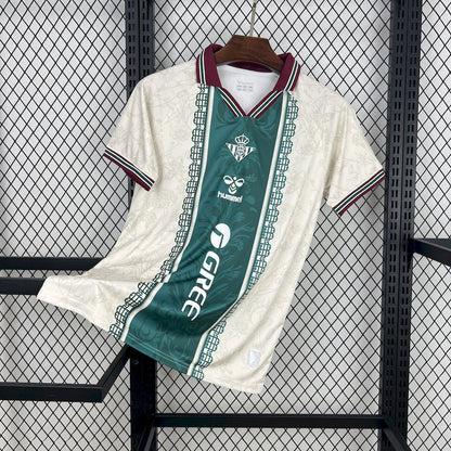Camiseta de edición especial del Real Betis Sevilla 2025/26