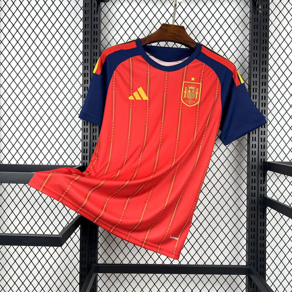 Equipación local de España para el Mundial 2026