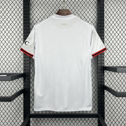 Camiseta visitante del AC Milan 2026/27