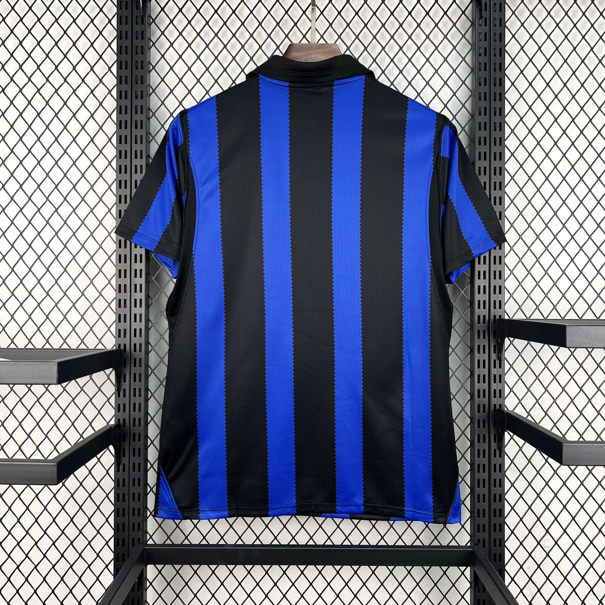 Equipación local del Inter de Milán 2026/2027