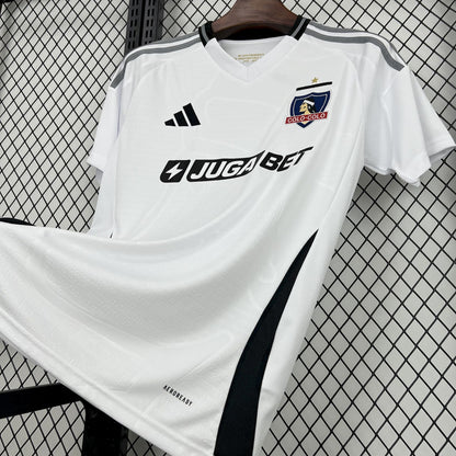 Camiseta local del Colo Colo 2025/26