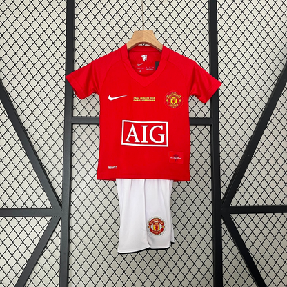 Equipación infantil del Manchester United 24/25